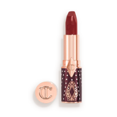 NEW YEAR LIPSTICK MATTE REVOLUTION- KISS OF FORTUNE