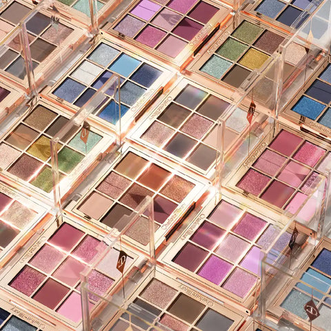 CHARLOTTE'S PALETTE OF BEAUTIFYING EYE TRENDS SUPER NEUTRAL