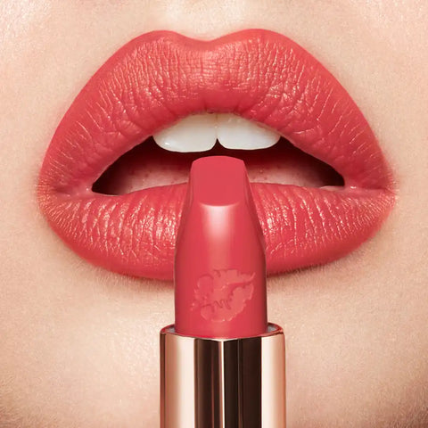 HOT LIPS 2 ANGEL ALESSANDRA