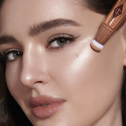BEAUTY LIGHT WAND SPOTLIGHT TRAVEL SIZE