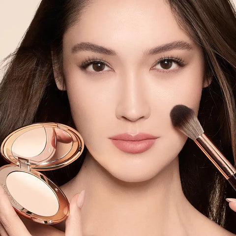CHARLOTTE'S FLAWLESS, PORELESS GLOW KIT MAGICAL SAVINGS