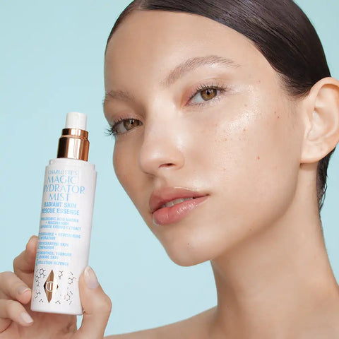 CHARLOTTE’S HYDRATING REVIVAL SET SKINCARE KIT